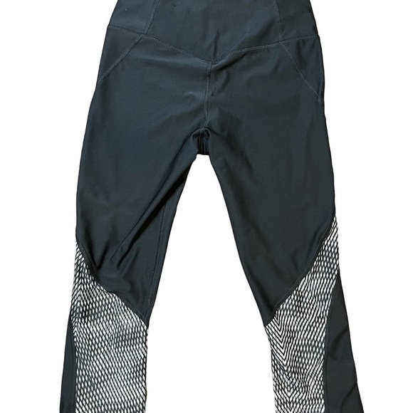 3/$15 Nike Dri-Fit Women’s Workout Pants - Picture 4 of 4